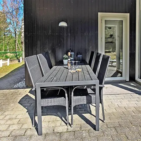 Jensen - 700m To The Fjord By Interhome Feriehus *