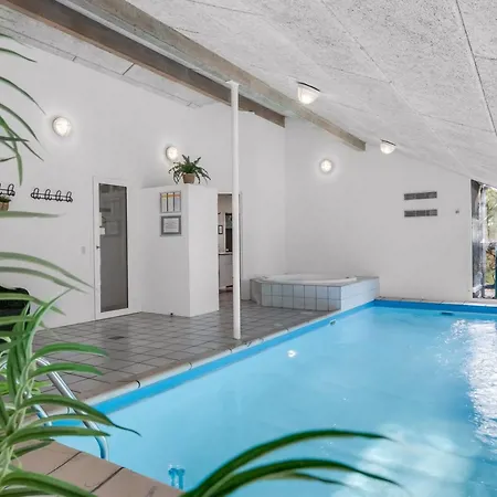 Jensen - 700m To The Fjord By Interhome Feriehus *