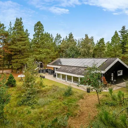Jensen - 700m To The Fjord By Interhome Feriehus *
