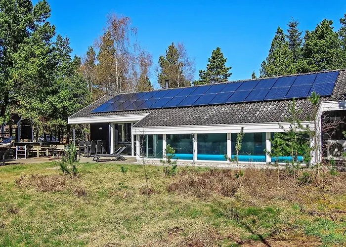 Jensen - 700m To The Fjord By Interhome *